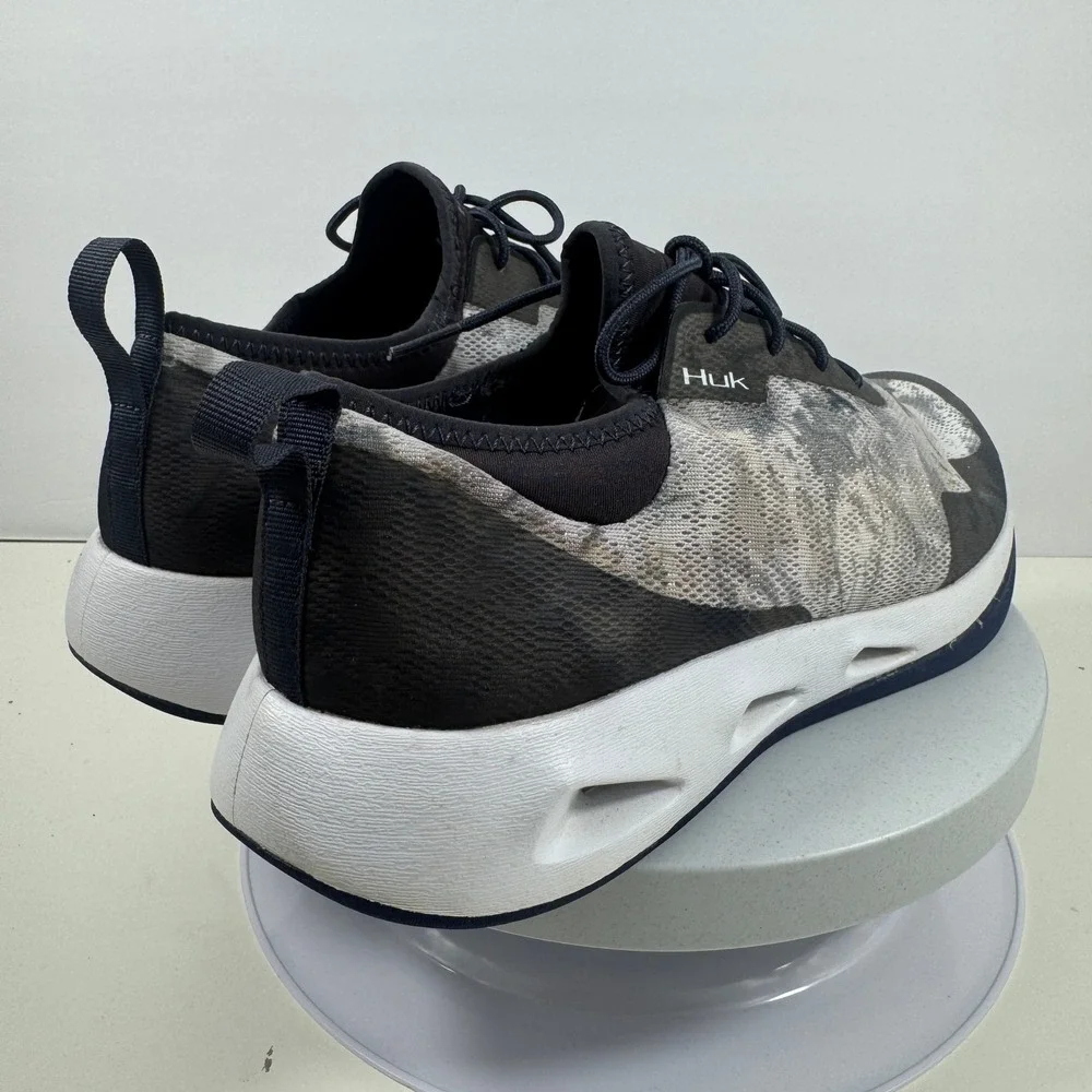 Huk Men Sneakers Lightweight Fishing Water Shoes‎ Camo Black White US 11